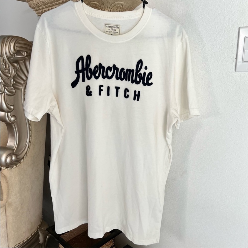 Abercrombie & Fitch Men’s T-Shirt Embroidered